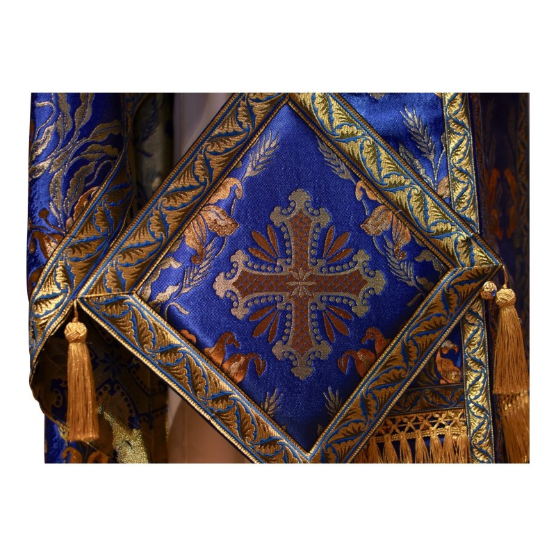 Vestment